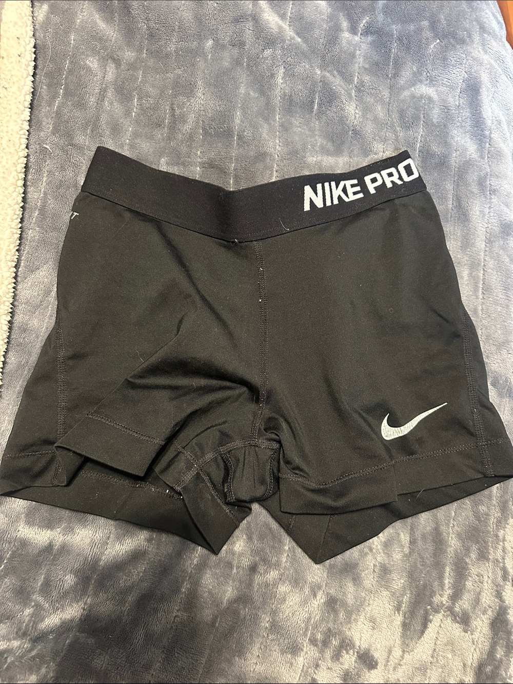 Nike Pro Women's Black Athletic Compression Shorts